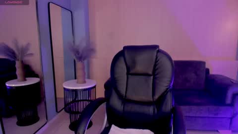 A N A S T A S I A  online show from 02.11.25