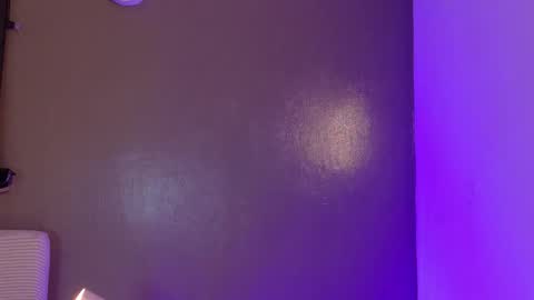 Kendra  online show from 11.25.25