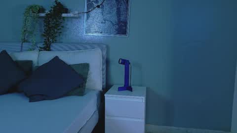 Kendra  online show from 12.19.25