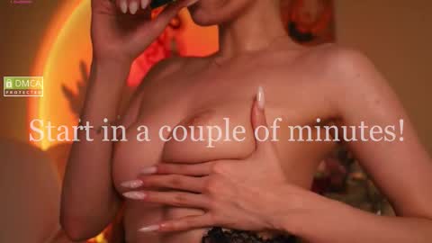   online show from 12.04.25