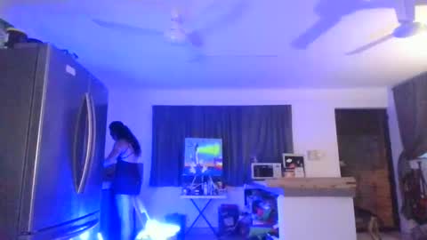Anda Vargas online show from 02.18.25