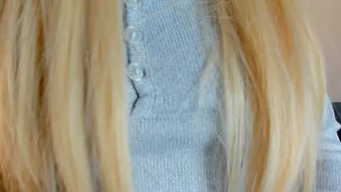 Layla online show from 03.01.26