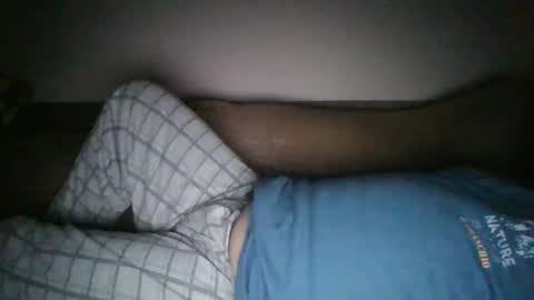 Snapshot of andellus chatting on 03.04.25 andellus online show from 03.04.25