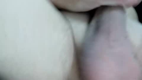 Snapshot of andemax chatting on 02.11.25 And 16.8 online show from 02.11.25