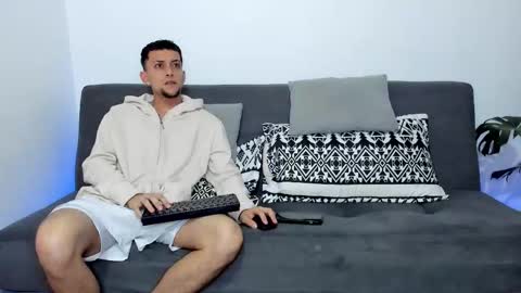 Ander Arias online show from 11.20.25