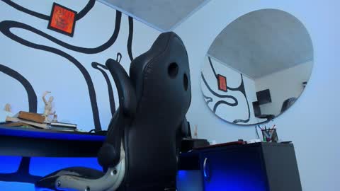 Andrs   -                   online show from 12.04.25