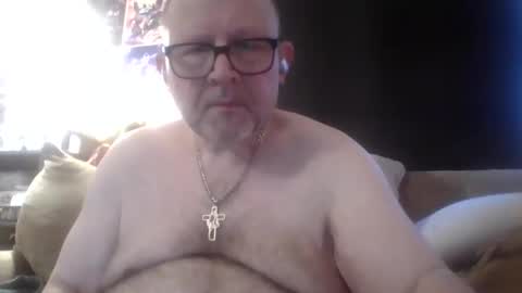 Snapshot of anderso19744 chatting on 04.10.26 anderso19744 online show from 04.10.26