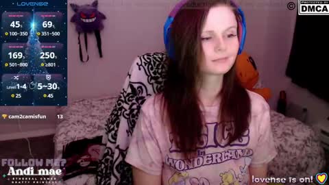 Snapshot of andi_mae chatting on 12.24.24 Andi online show from 12.24.24