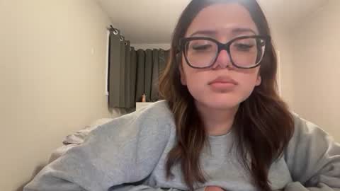 Snapshot of anditspinkxo chatting on 06.18.26 anditspinkxo online show from 06.18.26