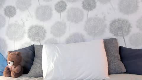Snapshot of andneveragain chatting on 01.28.25 andneveragain online show from 01.28.25