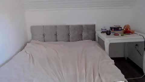 Andorphin online show from 10.18.25