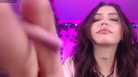 Snapshot of andra_rosse chatting on 02.26.26 Andra de la Rosse online show from 02.26.26