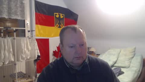 Snapshot of andre124231 chatting on 12.15.24 Andre online show from 12.15.24