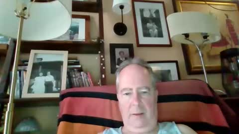 Snapshot of andre6045 chatting on 04.22.26 andre6045 online show from 04.22.26
