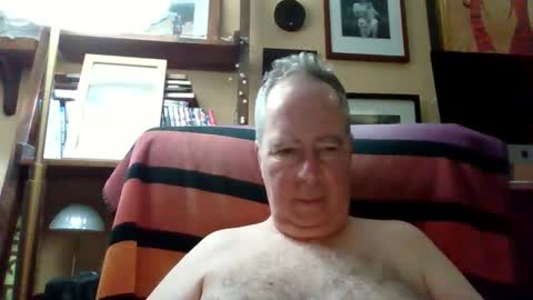 Snapshot of andre6045 chatting on 04.24.26 andre6045 online show from 04.24.26