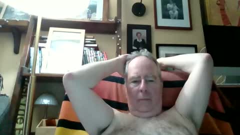 Snapshot of andre6045 chatting on 05.07.26 andre6045 online show from 05.07.26