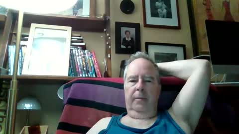 Snapshot of andre6045 chatting on 05.17.26 andre6045 online show from 05.17.26