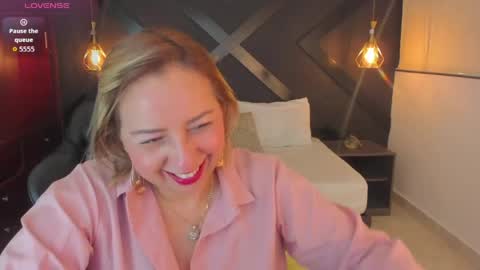 Snapshot of andre_soto_ chatting on 05.22.26 A N D R E online show from 05.22.26