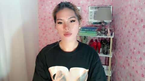 andrea06121998 online show from 12.14.25