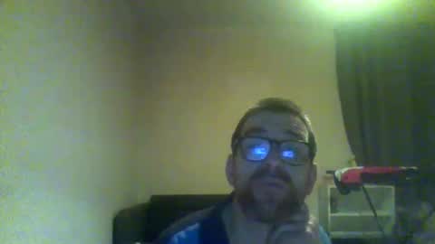 Snapshot of andrea2025 chatting on 10.08.25 andrea2025 online show from 10.08.25