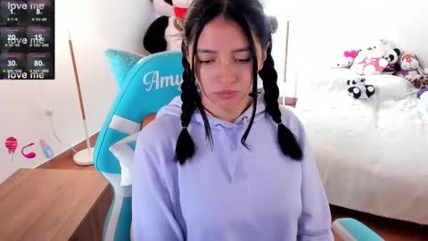 Snapshot of andrea_bonnie chatting on 02.17.25 andrea_bonnie online show from 02.17.25