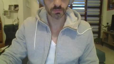 Snapshot of andrea_feetlover chatting on 02.16.26 andrea_feetlover online show from 02.16.26