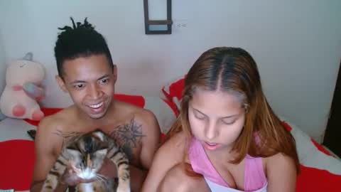 andrea_jose online show from 02.15.25