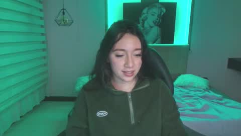 Andrea Ramos online show from 02.22.25