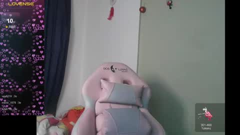 Snapshot of andrea_saenz_ chatting on 12.07.24             online show from 12.07.24