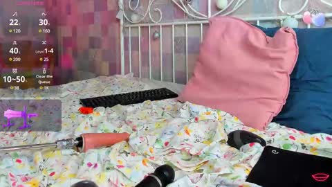 Andrea hereGMT7Mon Tue Wen ThFri Sat Su 0300am-0900am. online show from 12.28.24