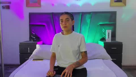 Andrea  Karina online show from 01.19.25