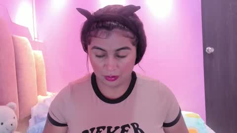 A n d r  e a S w e e t  online show from 11.17.25