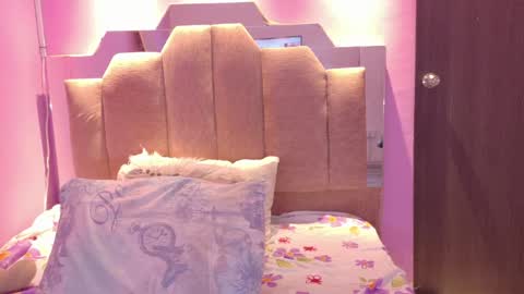 Snapshot of andreasweet2 chatting on 05.19.26 A n d r e a S w e e t online show from 05.19.26