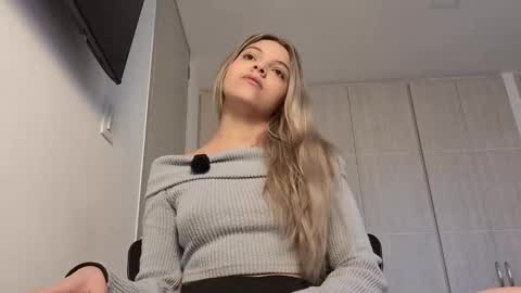 andreau 19 online show from 02.27.26