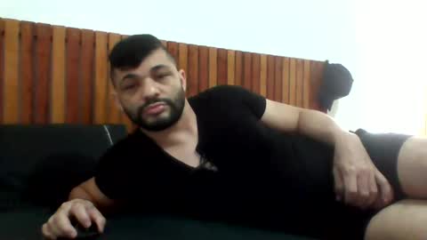 Snapshot of andreloko123 chatting on 12.01.24 andreloko123 online show from 12.01.24