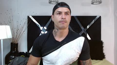 insta andres clark  online show from 03.11.25