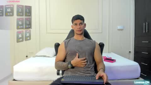 andres_stud online show from 05.23.26