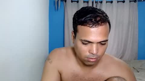 Snapshot of andresfern chatting on 08.06.26 ANDRES online show from 08.06.26