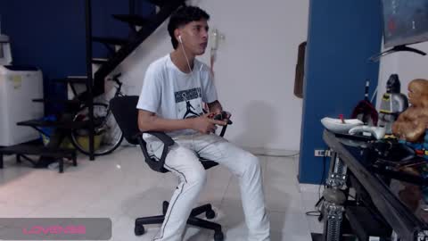 Andres Dean online show from 09.27.25