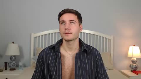 Justin Andrew online show from 10.02.25