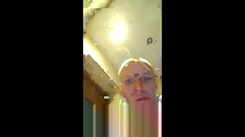 Snapshot of andrew3356577 chatting on 05.16.26 andrew3356577 online show from 05.16.26