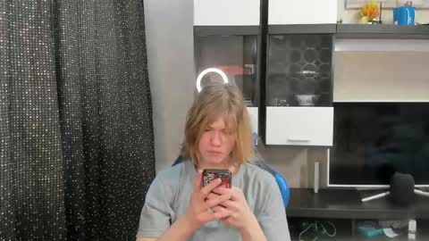 Snapshot of andrew_bolden chatting on 05.03.26 Andrew online show from 05.03.26