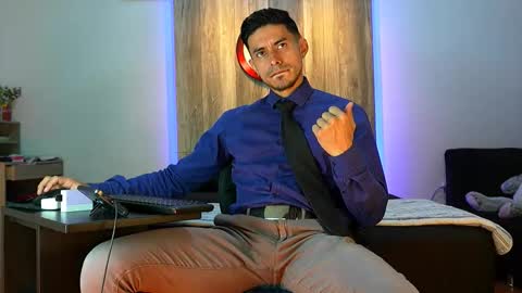 Andrew online show from 12.04.25