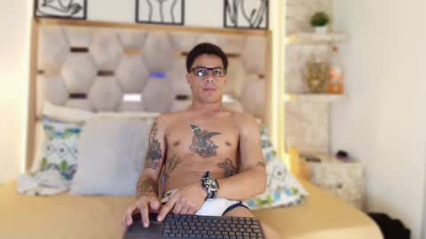 andrew_haalls online show from 11.29.25