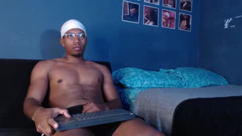 Snapshot of andrew_hoult chatting on 01.25.25 Andrew online show from 01.25.25