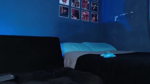 Snapshot of andrew_hoult chatting on 02.09.25 Andrew online show from 02.09.25