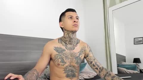 andrew_sanders69 online show from 12.19.25