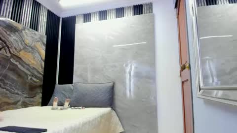 Andrew Taylor0 online show from 02.21.26