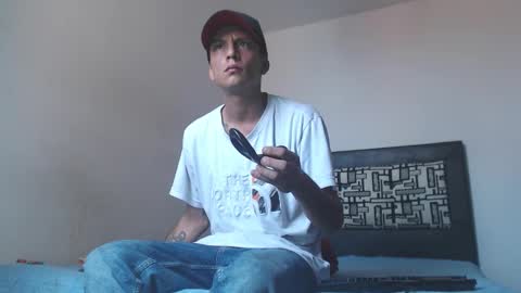 Snapshot of andrewcooper1 chatting on 10.20.25 andrew online show from 10.20.25