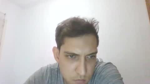 Snapshot of andrewgva chatting on 12.01.25 andrewgva online show from 12.01.25